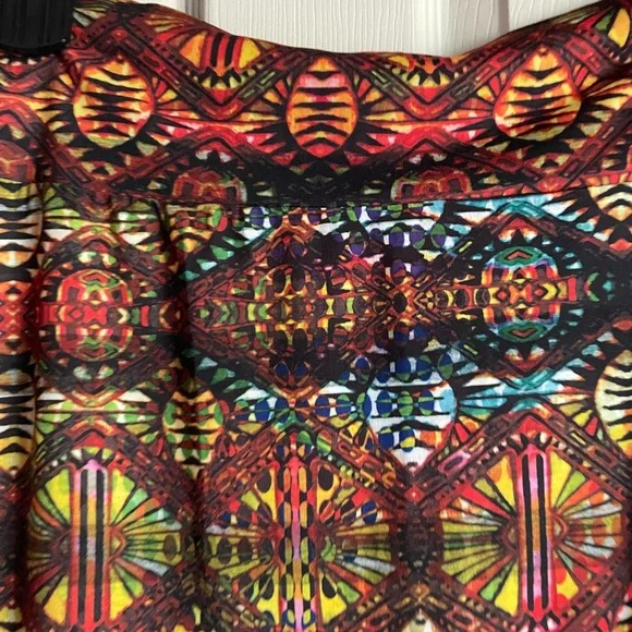 LuLaRoe Women’s Size L Colorful Geometric Pattern Skirt Cassie - Picture 7 of 11